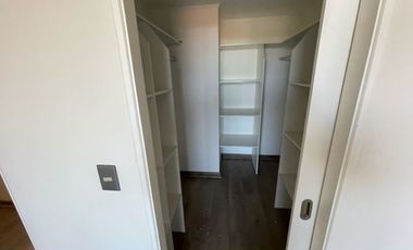 Departamento en Venta en Edificio Altamira, frente Jumbo el Arenal