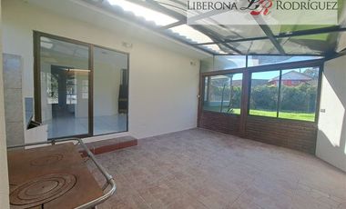 Casa en Venta en Parcela con casa en Las Gaviotas