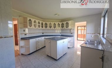 Casa en Venta en Parcela con casa en Las Gaviotas