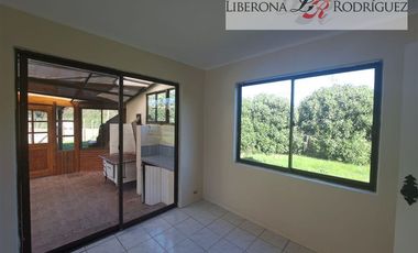 Casa en Venta en Parcela con casa en Las Gaviotas