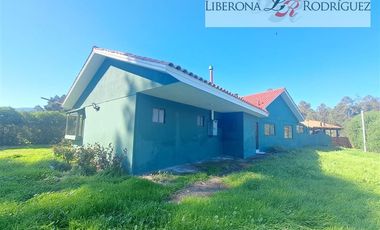 Casa en Venta en Parcela con casa en Las Gaviotas