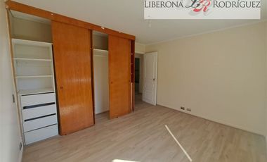 Casa en Venta en Parcela con casa en Las Gaviotas