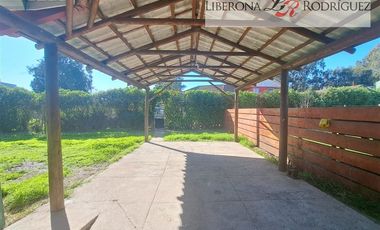Casa en Venta en Parcela con casa en Las Gaviotas