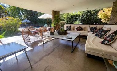 Casa en Venta en Condominio seguro, Chicureo