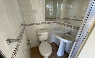 Oficina en Venta en Edificio Campanario, sin gastos comunes