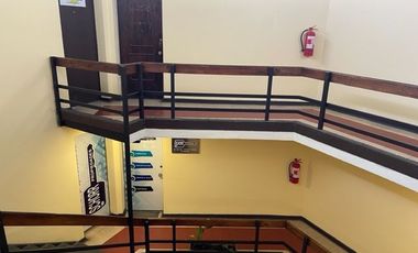 Oficina en Venta en Edificio Campanario, sin gastos comunes