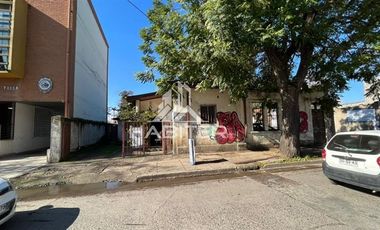 Casa en Venta en 1 y 2 norte