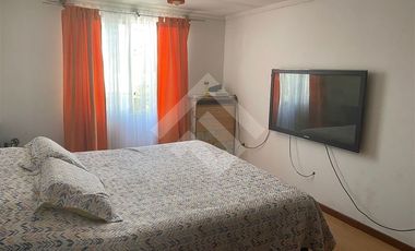 Casa en Venta en Santa Rosa / Varas Mena