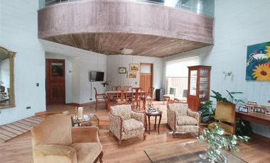 Casa en Venta en Carlos Silva Vildósola / Julia Berstein