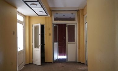 Local Comercial en Arriendo en Monjitas / Santo Domingo/metro Bellas Artes