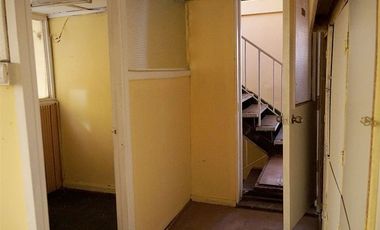 Local Comercial en Arriendo en Monjitas / Santo Domingo/metro Bellas Artes