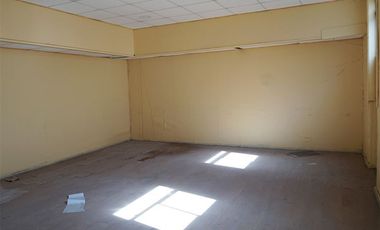 Local Comercial en Arriendo en Monjitas / Santo Domingo/metro Bellas Artes