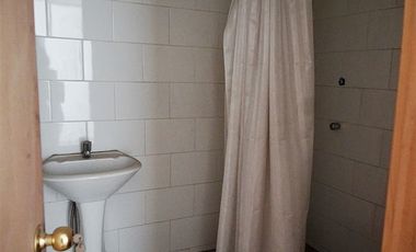 Local Comercial en Arriendo en Monjitas / Santo Domingo/metro Bellas Artes