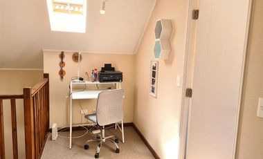 Casa en Venta en La Reserva, Machalí