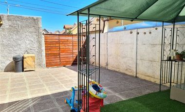 Casa en Venta en La Reserva, Machalí