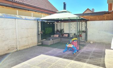 Casa en Venta en La Reserva, Machalí