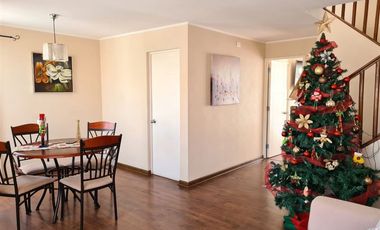 Casa en Venta en La Reserva, Machalí