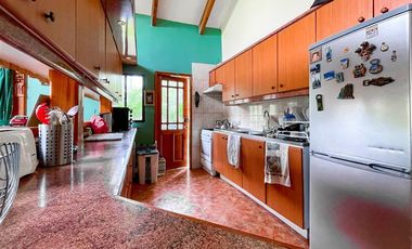 Casa en Venta en El Estero-el Manzano, Las Cabras, Lago Rapel