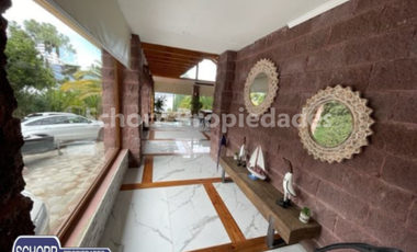 Casa en Venta en LAGO COLBUN !!! Casa nueva de 240 m2 construidos solida con orilla de lago !!!!..