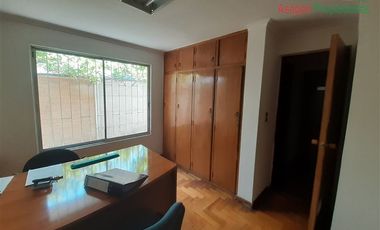 Casa en Arriendo en Casa en venta en Avenida Copayapu, sector Pedro Pablo Figueroa.