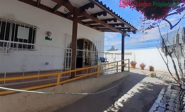 Casa en Arriendo en Casa en venta en Avenida Copayapu, sector Pedro Pablo Figueroa.