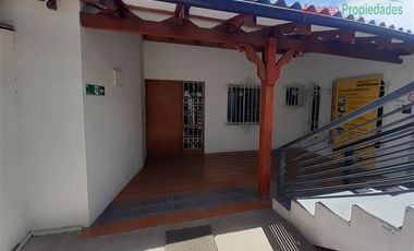 Casa en Arriendo en Casa en venta en Avenida Copayapu, sector Pedro Pablo Figueroa.