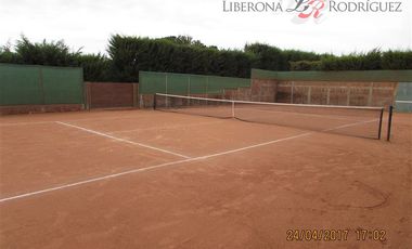 Casa en Venta en Parcela con casa en Campomar 4