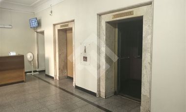 Oficina en Venta en Metro Universidad de Chile
