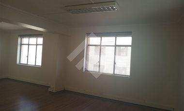 Oficina en Venta en Metro Universidad de Chile