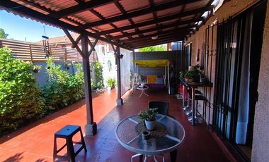 Casa en Venta en Marathon. Macúl