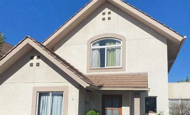 Casa en Venta en Condominio Alto Sacramento 4