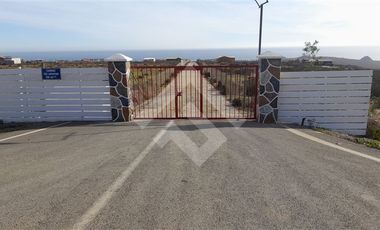 Parcela en Venta en El Arrayan Costero