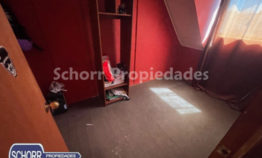 Casa en Venta en Jardines del Este, Casa pequeña de 3 dormitorios 1 baño 33 oriente 7 sur