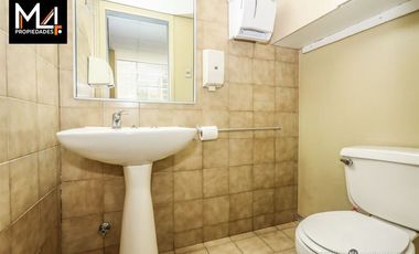 Oficina en Venta en Agusto Leguía / Apoquindo