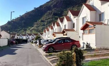 Casa en Venta en Cumbres de Nos