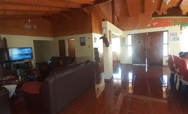 Sitio en Venta en Centro de eventos con casa en Venta en sector Pueblo San Fernando