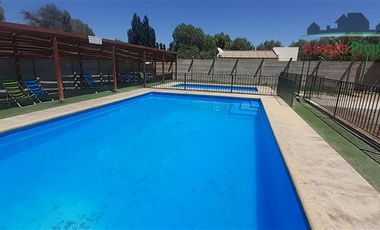 Sitio en Venta en Centro de eventos con casa en Venta en sector Pueblo San Fernando