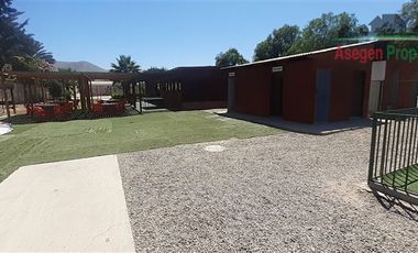 Sitio en Venta en Centro de eventos con casa en Venta en sector Pueblo San Fernando