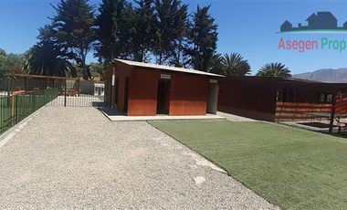 Sitio en Venta en Centro de eventos con casa en Venta en sector Pueblo San Fernando