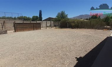 Sitio en Venta en Centro de eventos con casa en Venta en sector Pueblo San Fernando