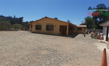 Sitio en Venta en Centro de eventos con casa en Venta en sector Pueblo San Fernando