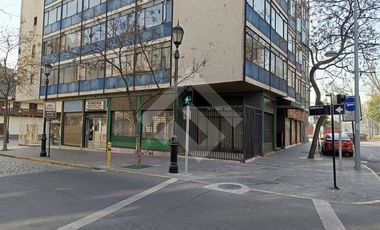 Local Comercial en Venta en Mac Iver / Esmeralda
