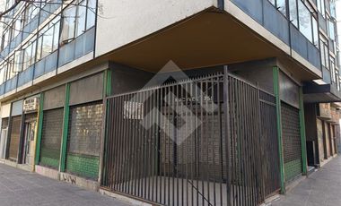 Local Comercial en Venta en Mac Iver / Esmeralda