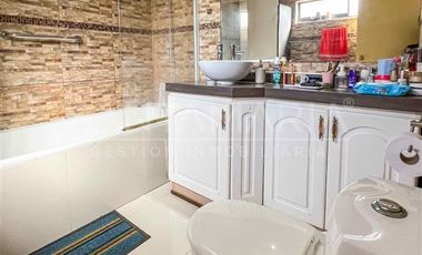 Casa en Venta en Yerbas Buenas, Penco