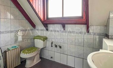 Casa en Venta en Yerbas Buenas, Penco