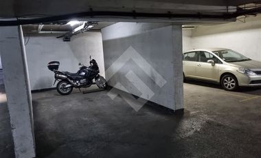 Estacionamiento en Venta en Plaza de Armas