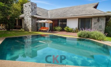 Casa en Venta en Nuestra Señora del Rosario / Los Militares / Parque Juan Pablo Ii