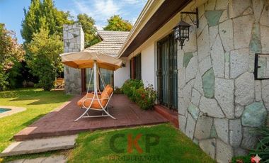 Casa en Venta en Nuestra Señora del Rosario / Los Militares / Parque Juan Pablo Ii