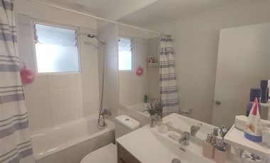 Casa en Venta en La Reserva, Machalí