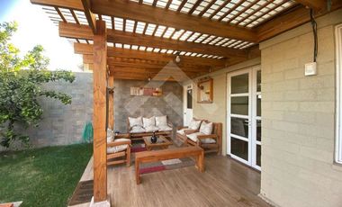 Casa en Venta en Condominio Plaza Buin III/ Víctor Troncoso Muñoz